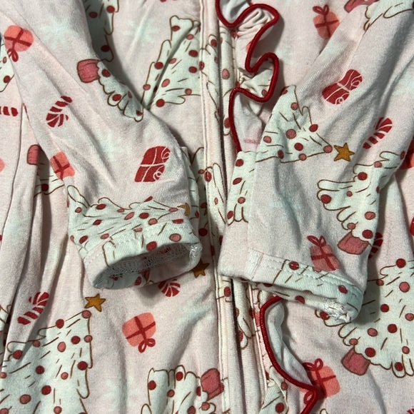 Caden Lane Christmas Two Way Zipper One Piece - Picture 6 of 7